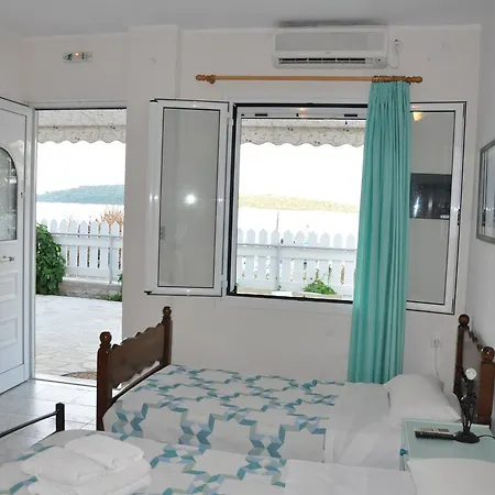 Seafront 3br & 度假居 奈德里