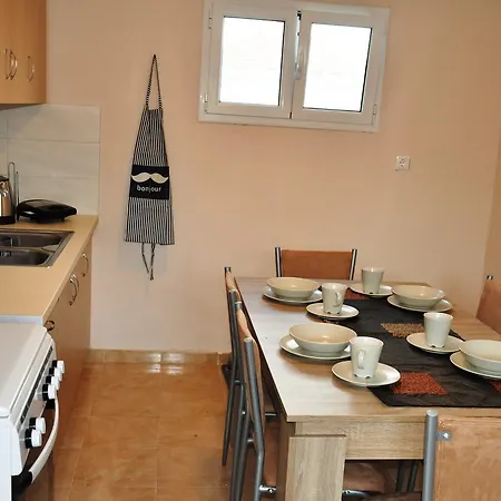 Seafront 3br & 度假居