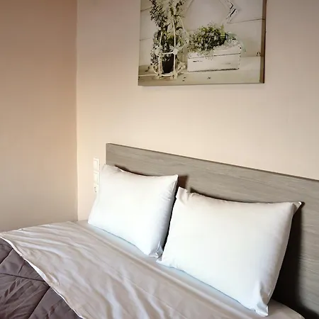 Seafront 3br & بيت للعطل *